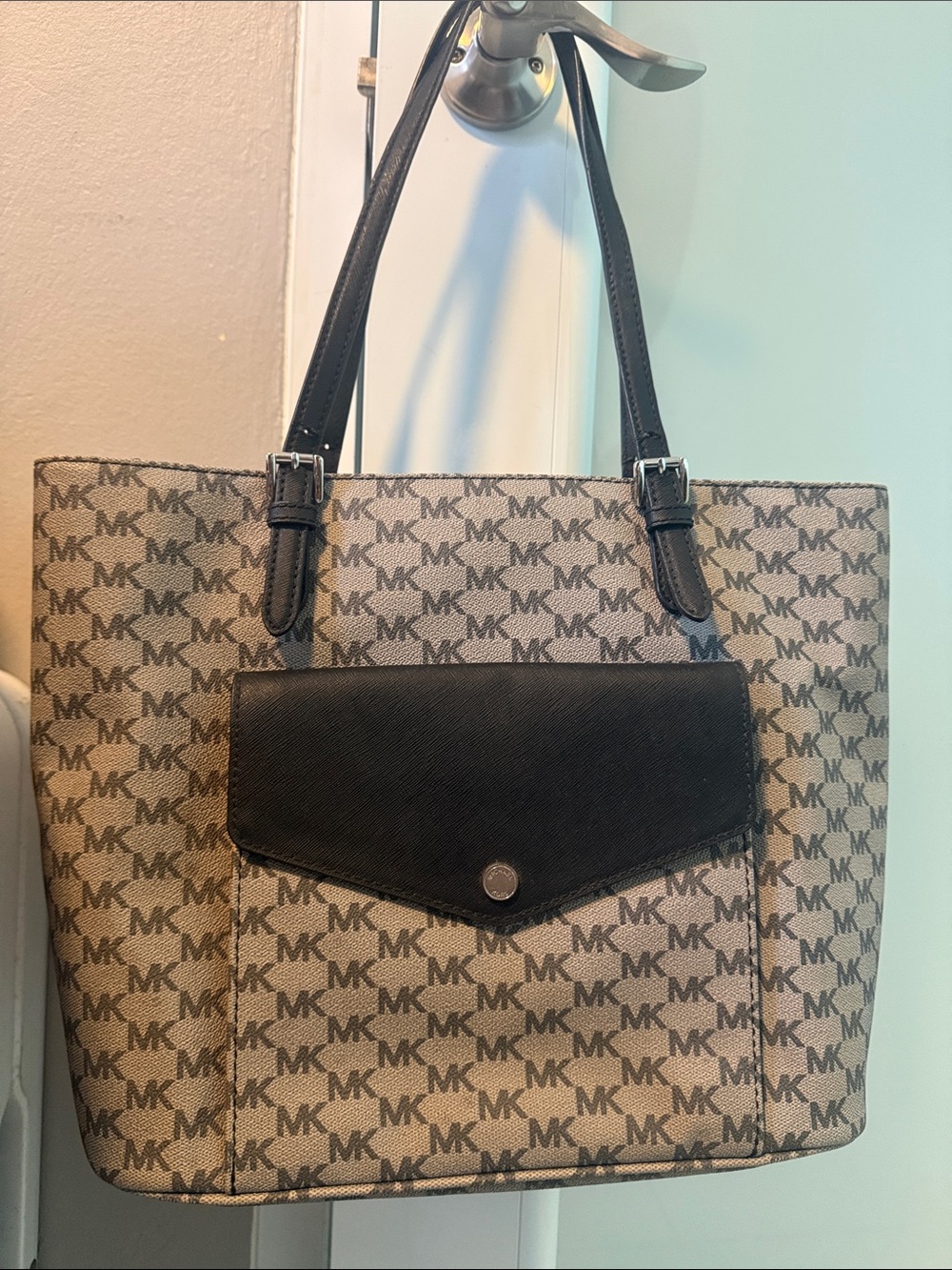 MICHAEL KORS JET SET